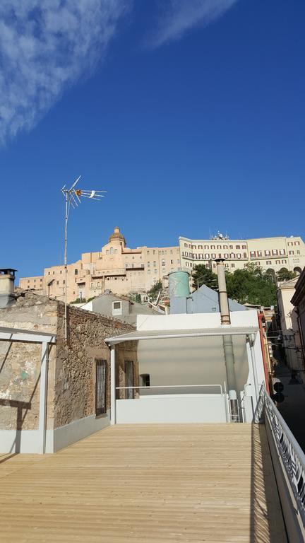 לינה וארוחת בוקר קליארי Al Sale מראה חיצוני תמונה